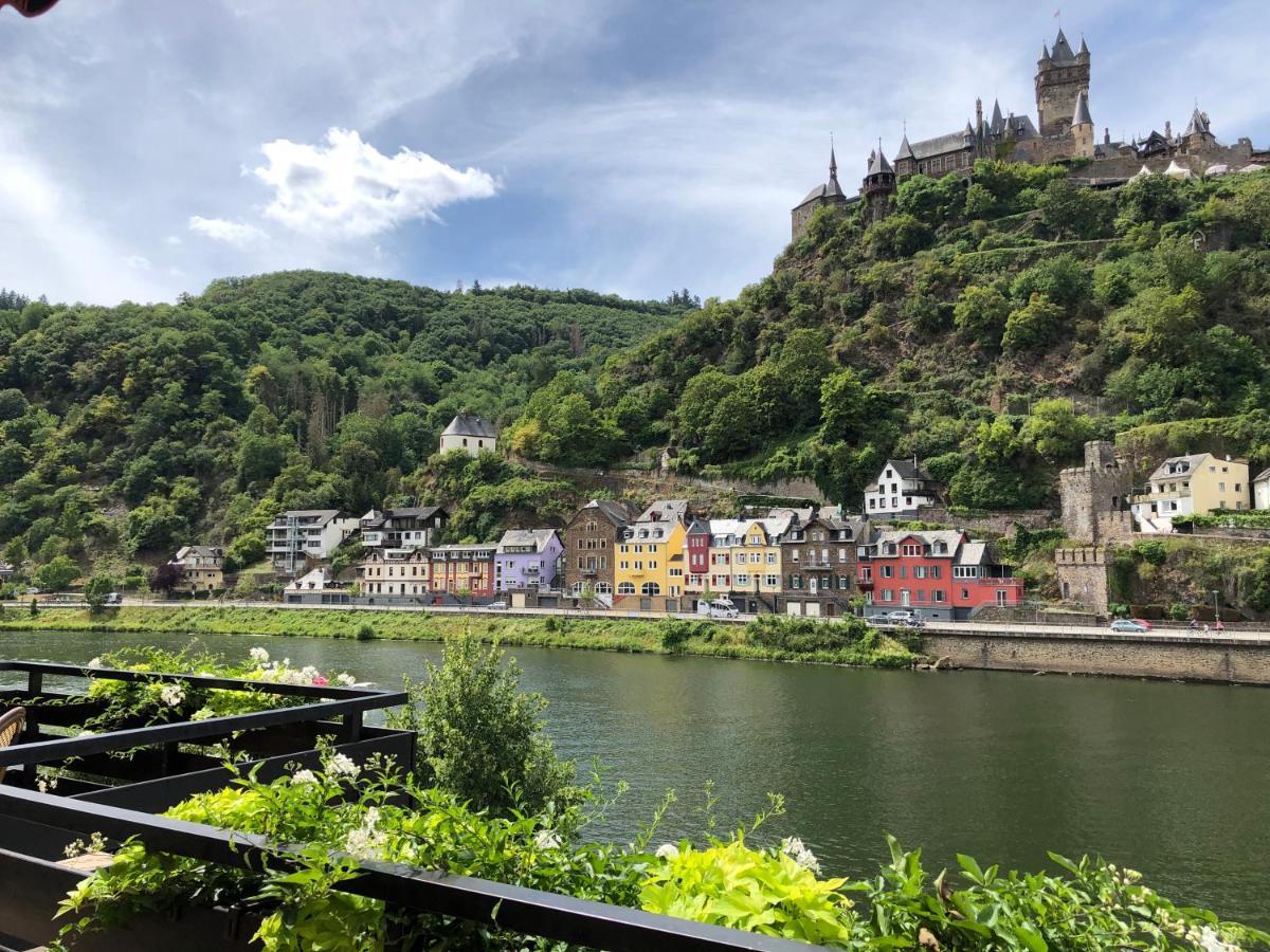 Ferienwohnungen Haus Zur Linde Cochem Exterior photo